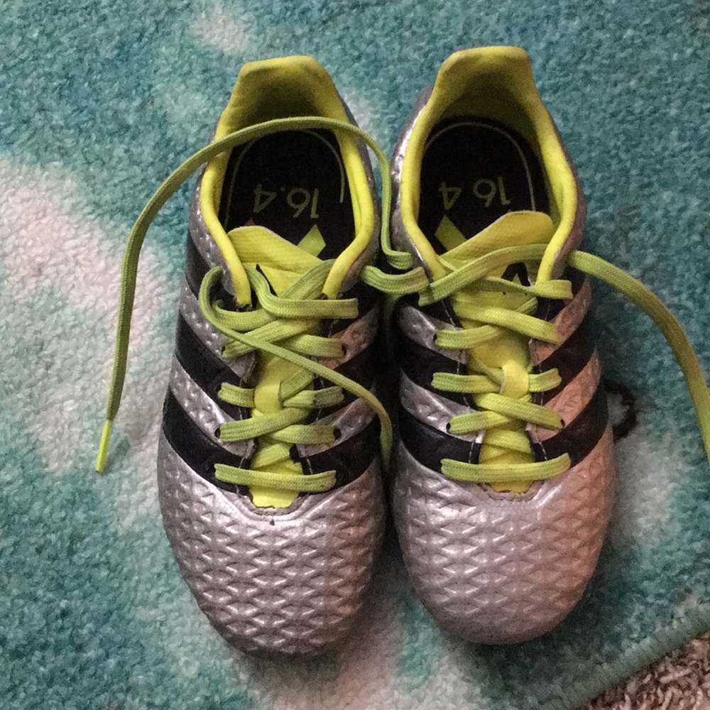 Boys Adidas soccer cleats